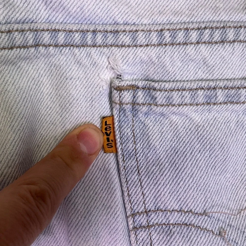 VTG 90s Levis 550 Denim Shorts Men 36 Light Blue Relaxed Jorts Orange Tab Casual